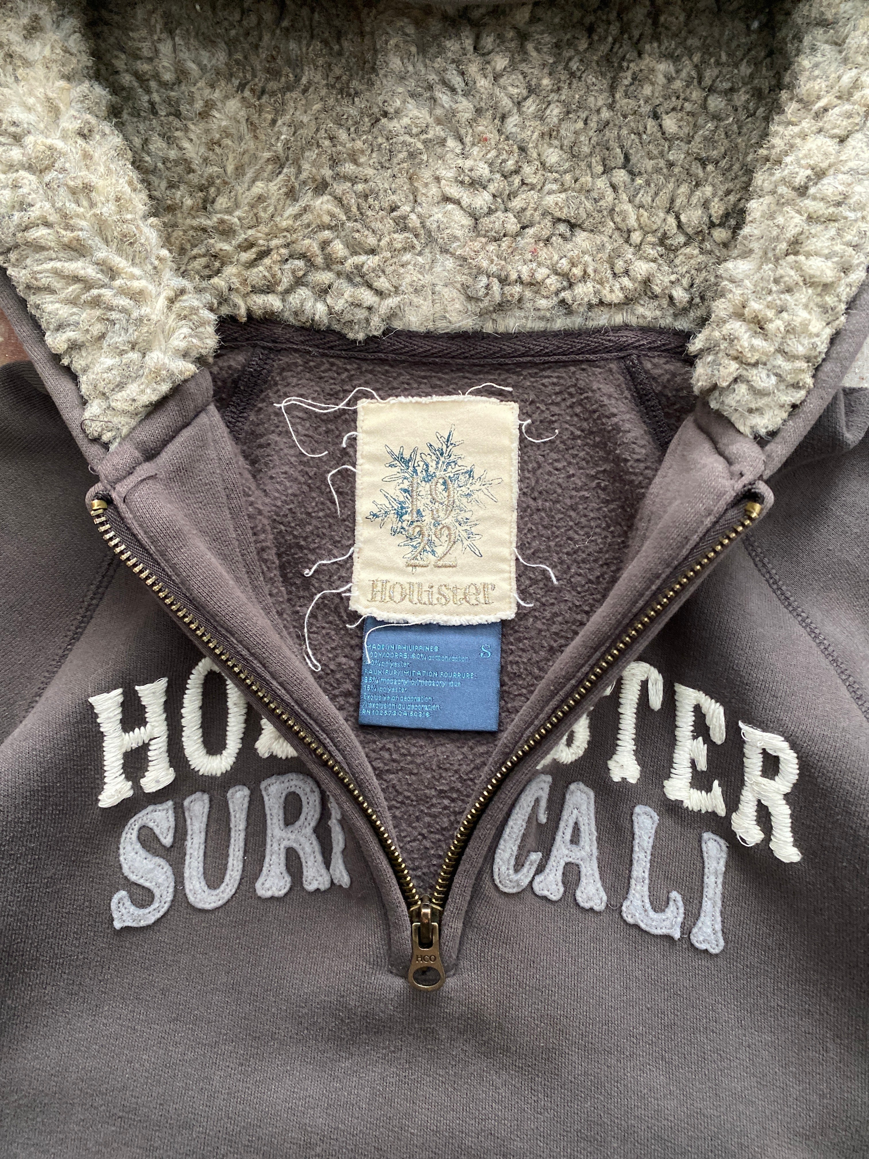 00s hollister quarter zip hoodie