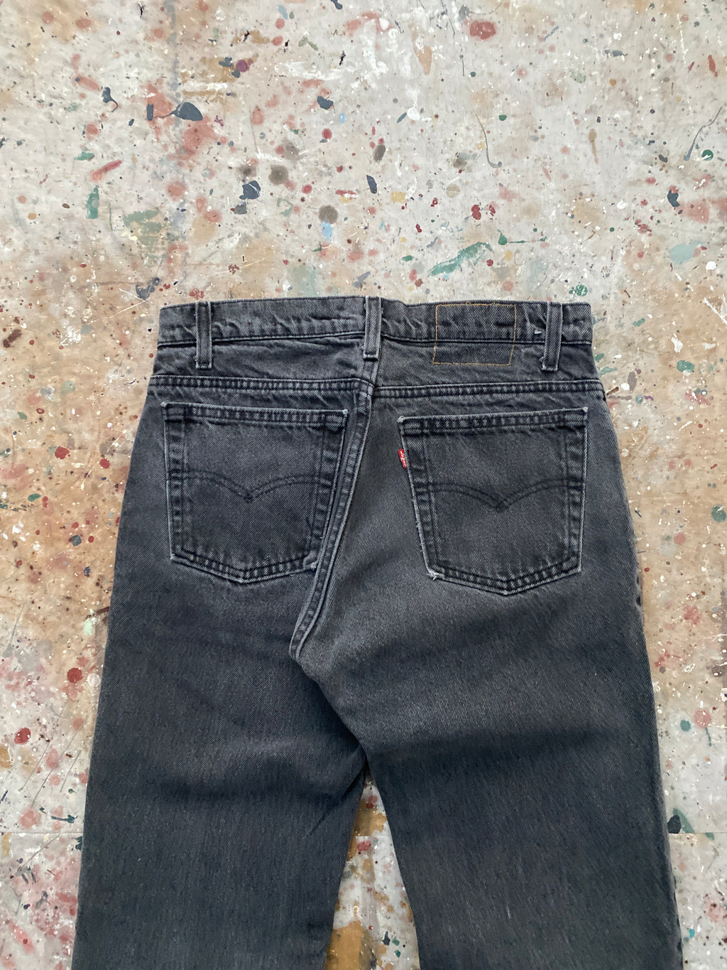 80s faded black levi's 505 released hem painter jeans